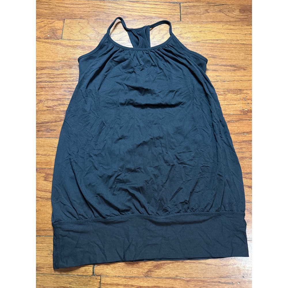 Lululemon No Limits Tank Top Black Built-in Bra Racerback Yoga Gym Womens 6